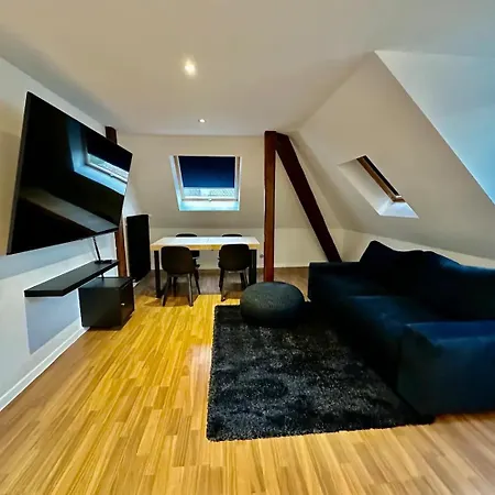 Cosy In Лозанна