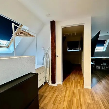 Cosy In Лозанна